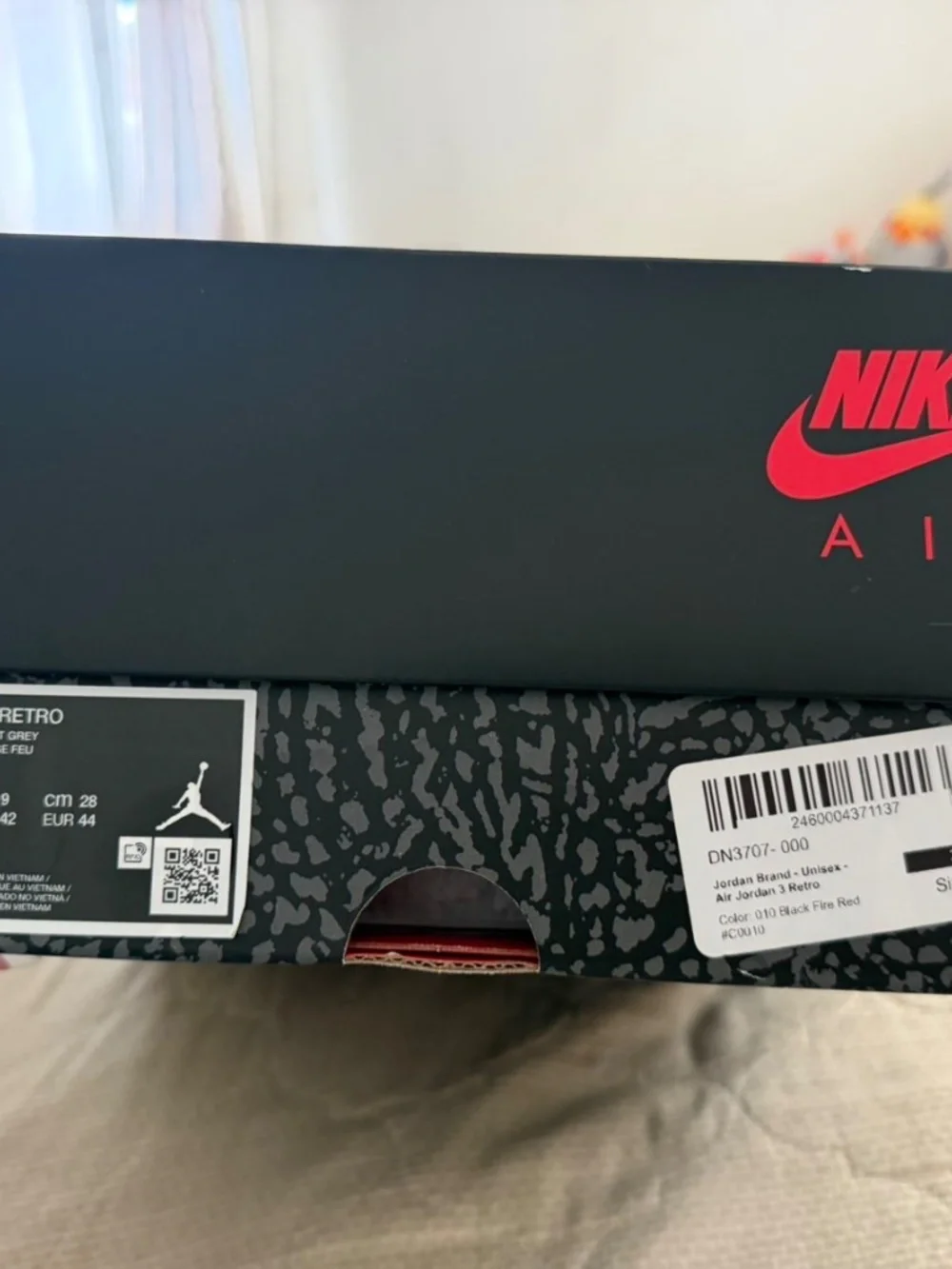 Air Jordan 3 black cement 3s new with box